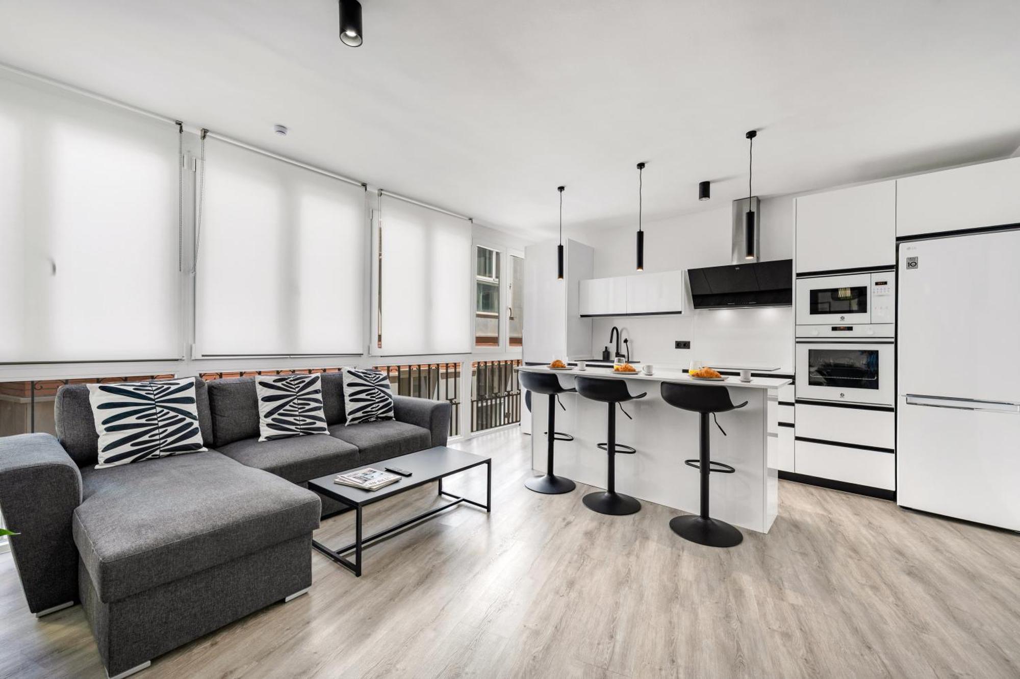 Flores Luxury Apartment *